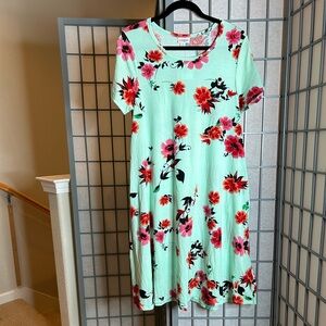 NWT LuLaRoe Jessie Mint Green Floral Midi Swing Dress